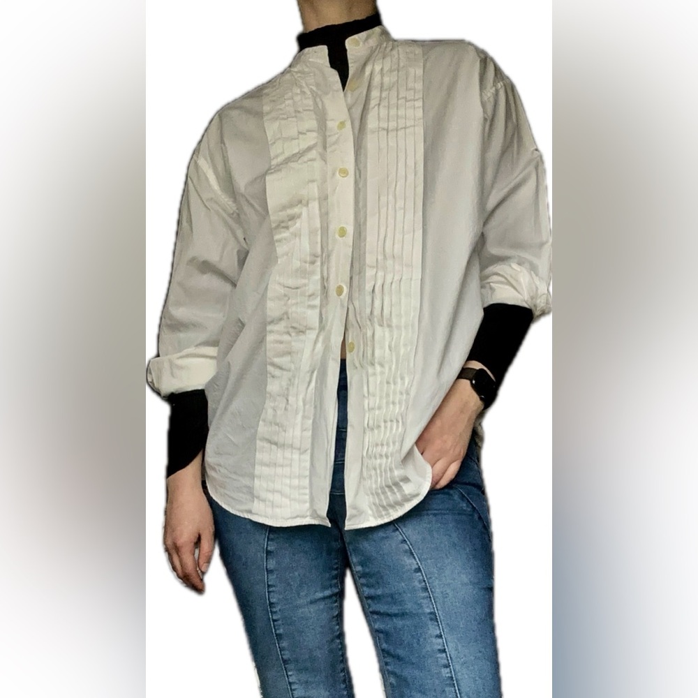 Vittadini 2000’s collarless button down blouse